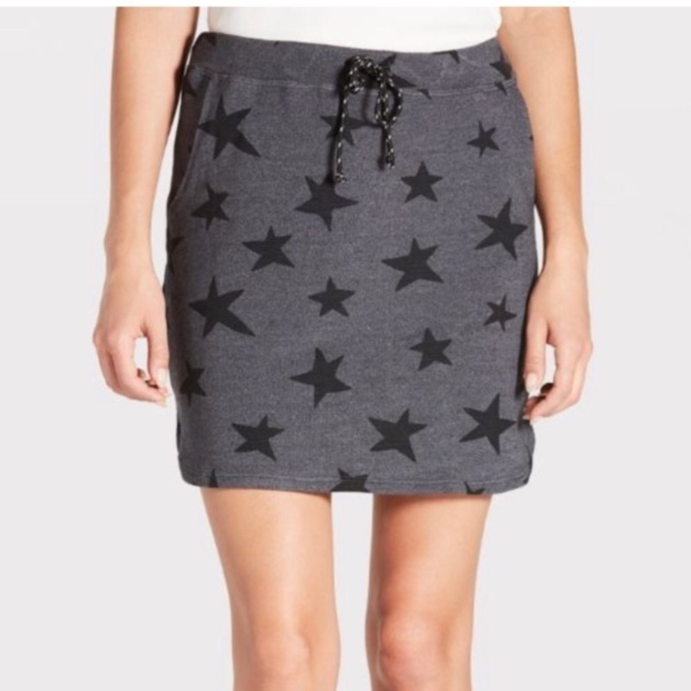 SUNDRY | French Terry Star Print Skirt